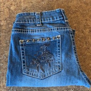 Cowgirl Tuff Let Er Buck